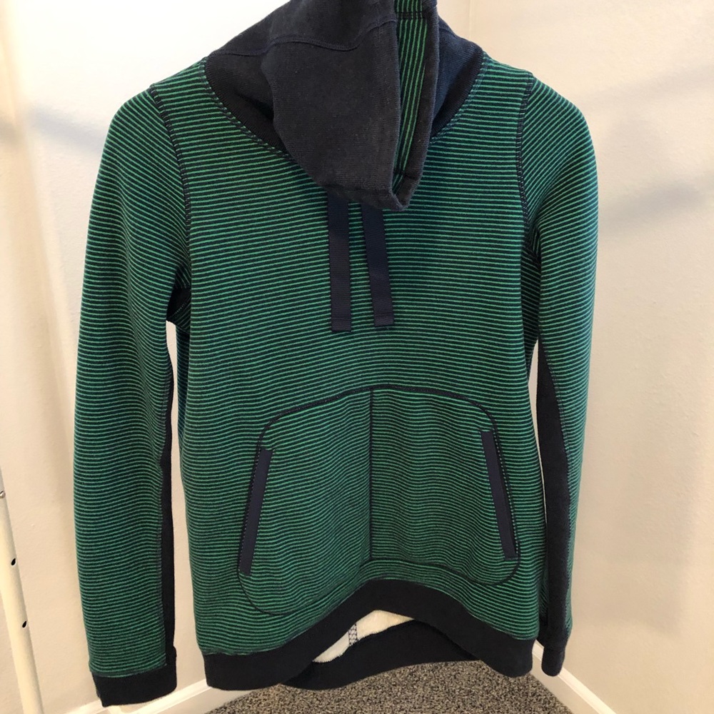 Lululemon pullover sweater